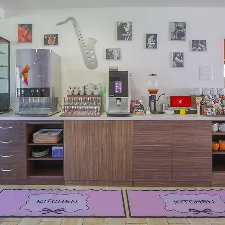 Гостевой дом Jazz 3*