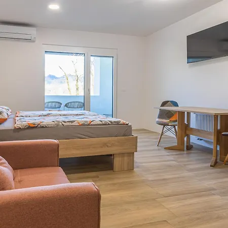 Jazz 3* Bled