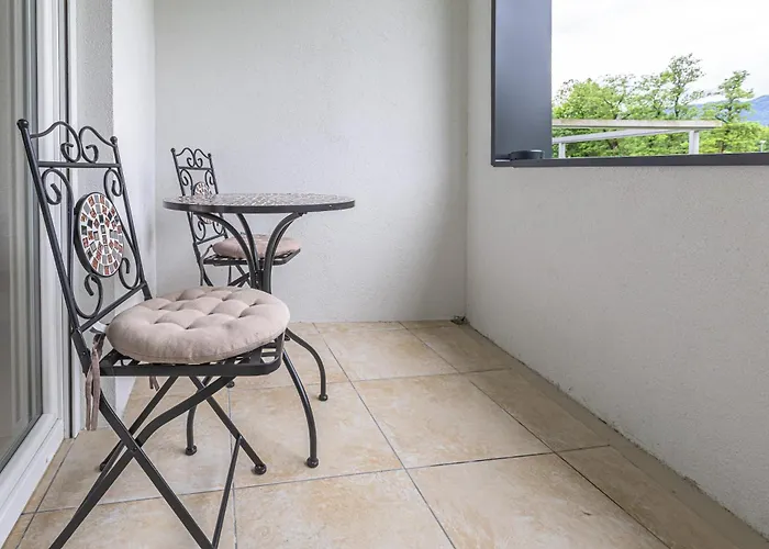 Jazz بيت ضيافة